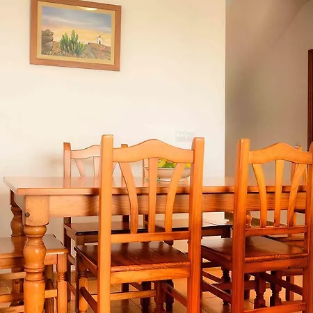 度假居 Villa Nohara 4 Pool, Wifi 普拉亚布兰卡