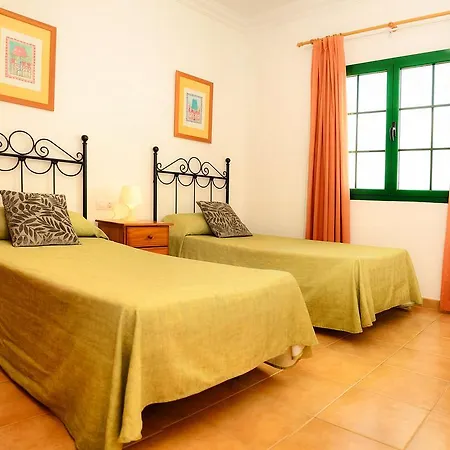 Villa Nohara 4 Pool, Wifi *